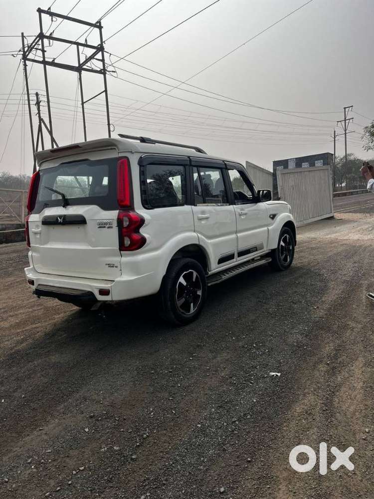 Mahindra Scorpio S3, 2018, Diesel