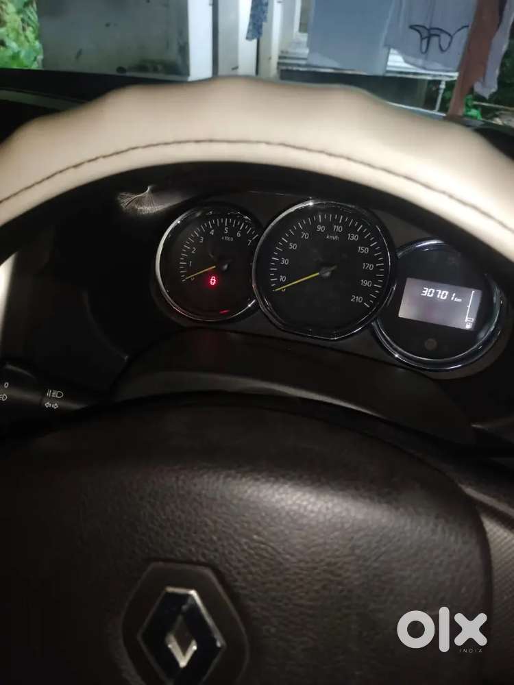 Renault Duster 2018 Petrol 30000 Km Driven