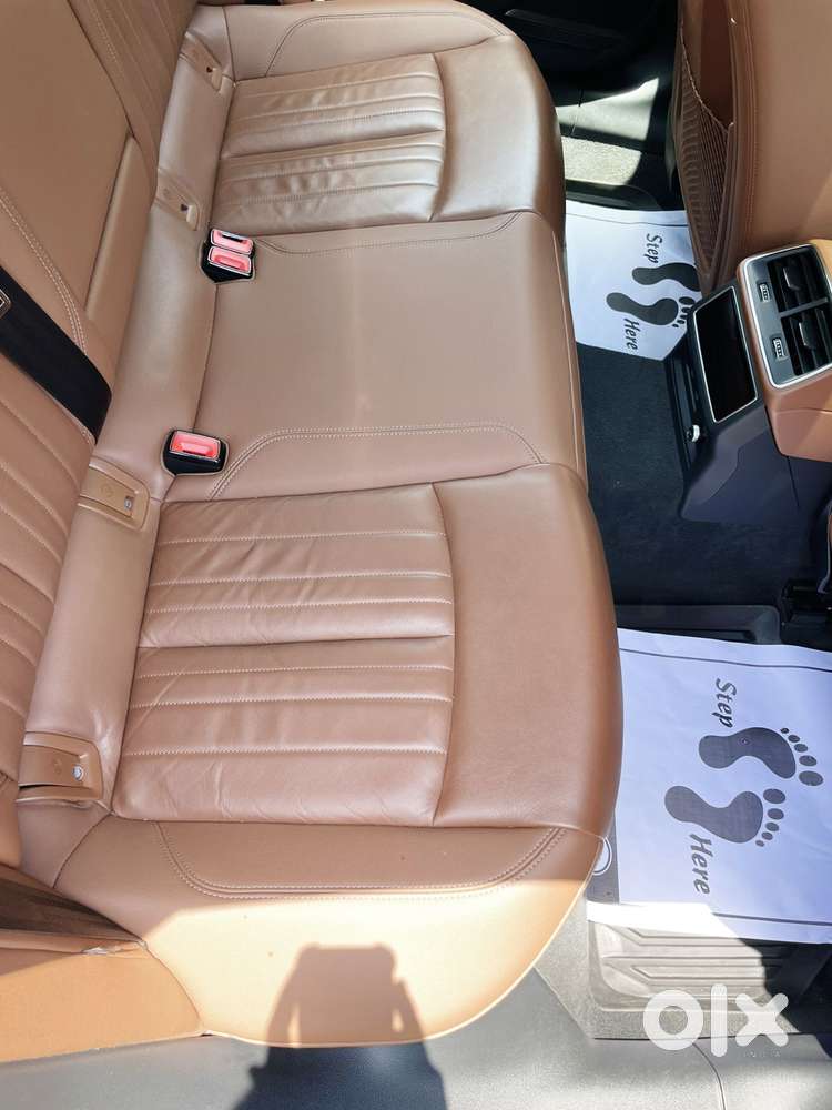 Audi A6 Technology 45 Tfsi W/o Matrix, 2024, Petrol
