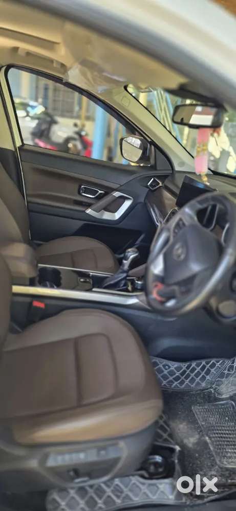 Tata Harrier 2023 Diesel Well Maintained Only 10,000 Km Driven