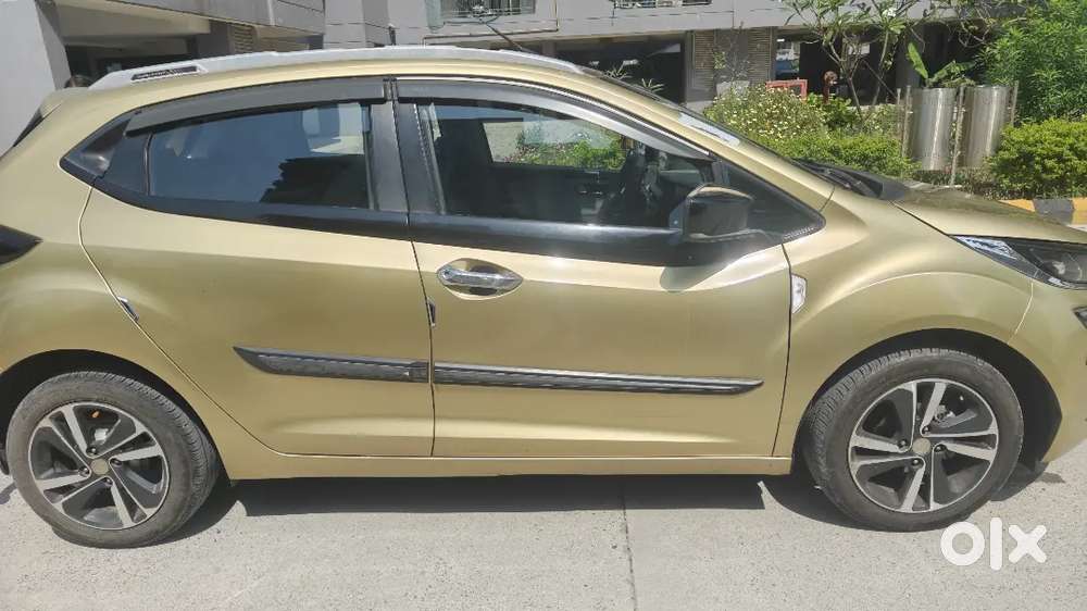 Tata Altroz Car Petrol Manual 2020