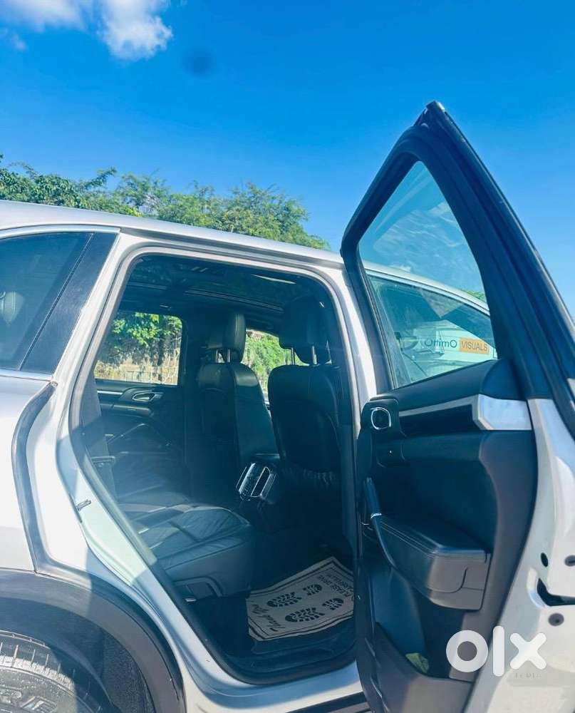 Porsche Cayenne 2013 Diesel Well Maintained