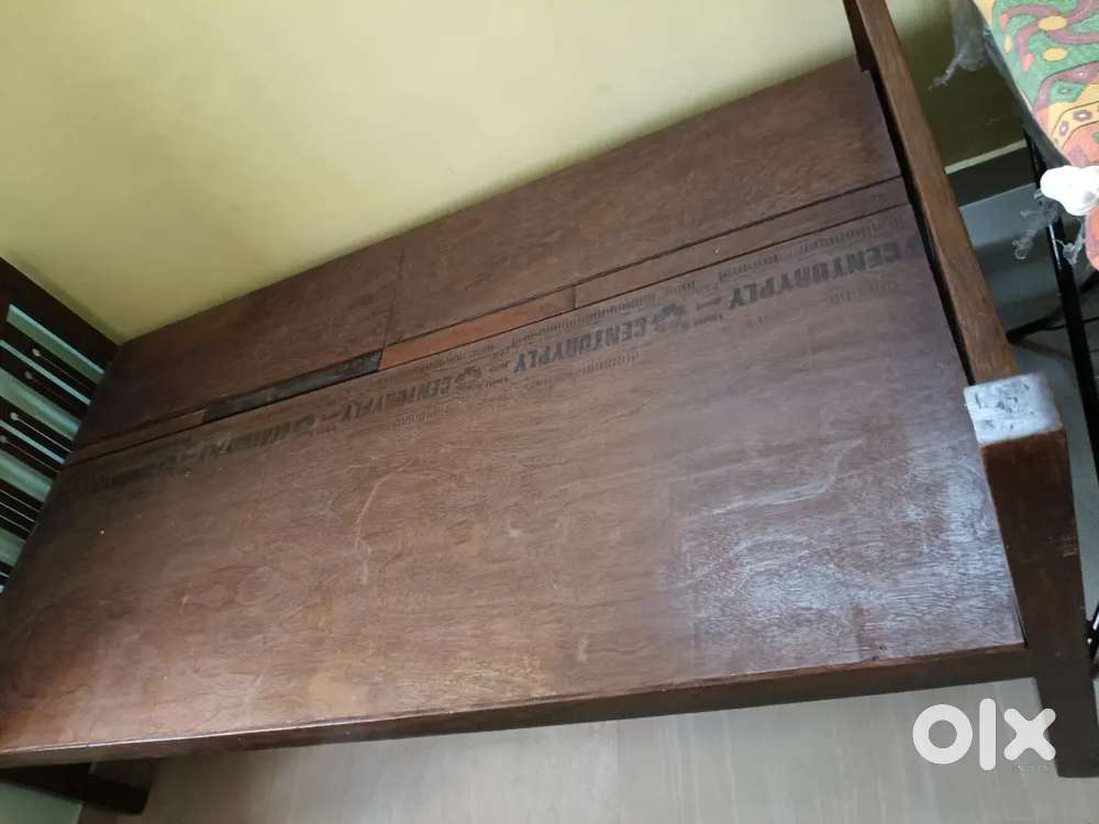 Double cot/ mattress/ Pillow/ Computer table/Glass cupboard,Sm