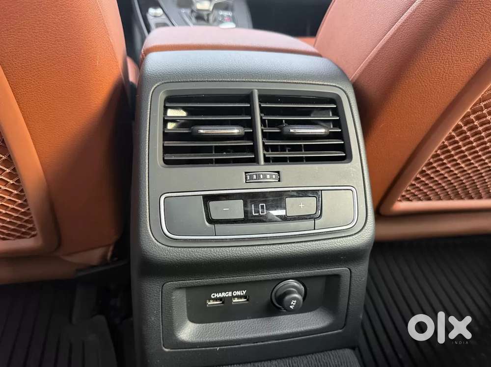 Audi A4 2.0 Technology 40 Tfsi, 2025, Petrol