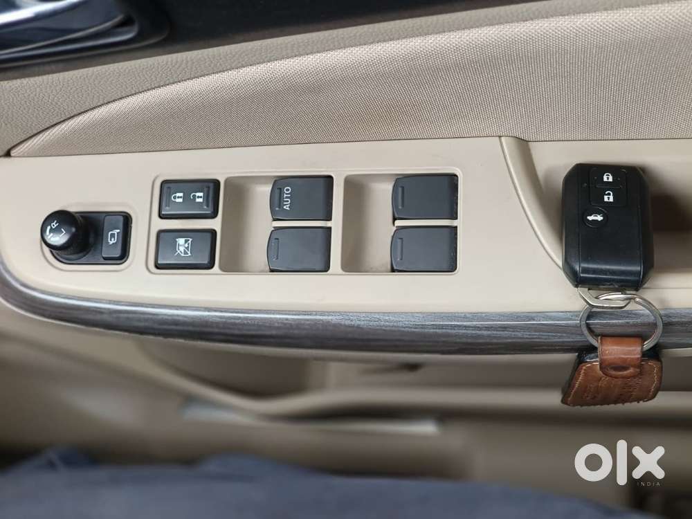 Maruti Suzuki Dzire 1.2 Zxi, 2021, Petrol