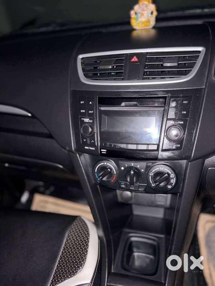 Maruti Suzuki Swift 2015 Vxi (mysterious Violet)