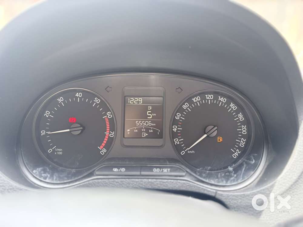 Skoda Rapid 1.6 Mpi Style Plus Black Package, 2017, Petrol