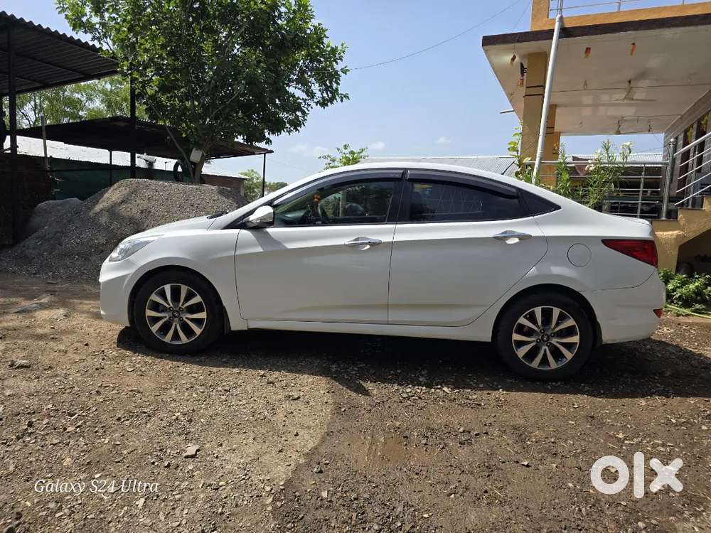 Hyundai Verna 1.6 Crdi - Sx – 2014 – Diesel