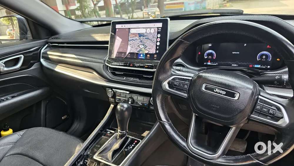 Jeep Compass 2.0 S(02) At 2023 (dual Tone)