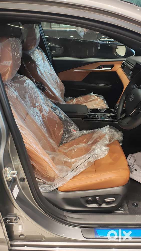 Toyota Camry 2.5 Hybrid, 2026, Petrol