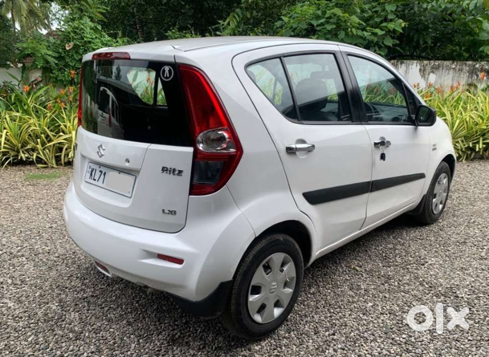 Maruti Suzuki Ritz Lxi, 2016, Petrol