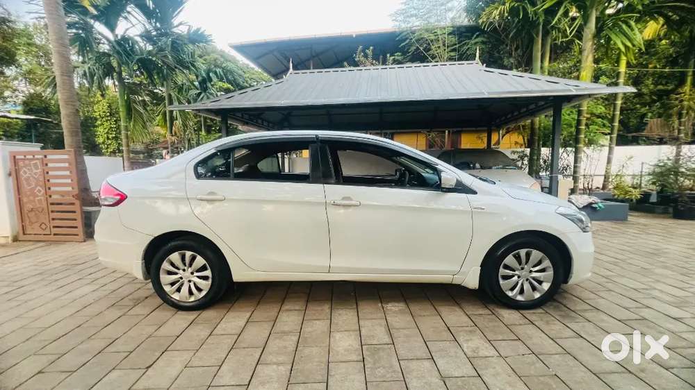 Maruti Suzuki Ciaz Zdi Shvs &ndash; For Sale

 Year: 2016
⛽ Fuel: Die