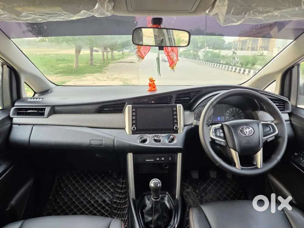 Toyota Innova Crysta 2022