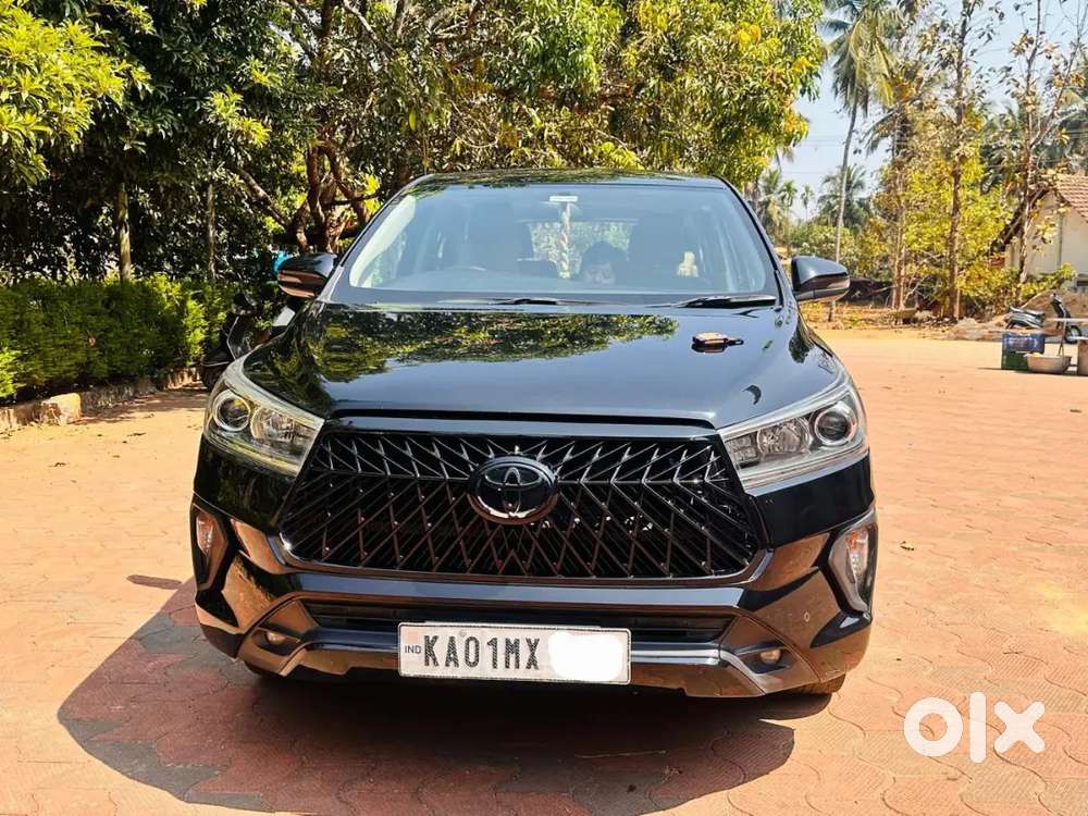 Toyota Innova Crysta 2022. Automatic 2.4 Z