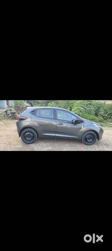 Tata Altroz 1.5 Xm Plus Diesel, 2022, Diesel