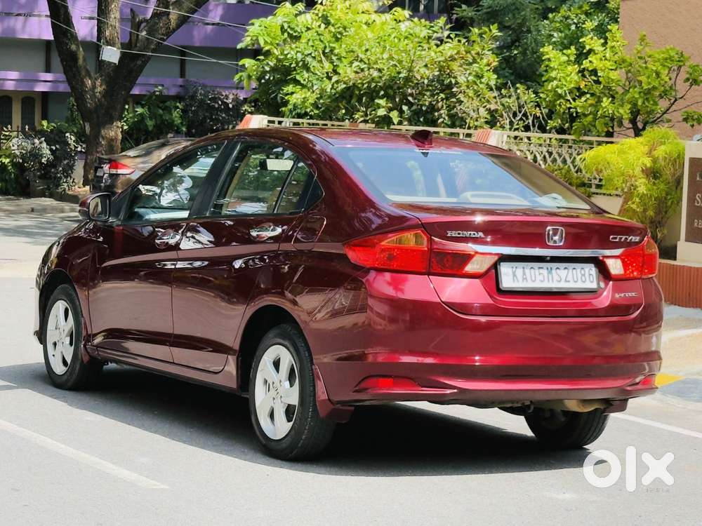 Honda City V Mt, 2015, Petrol