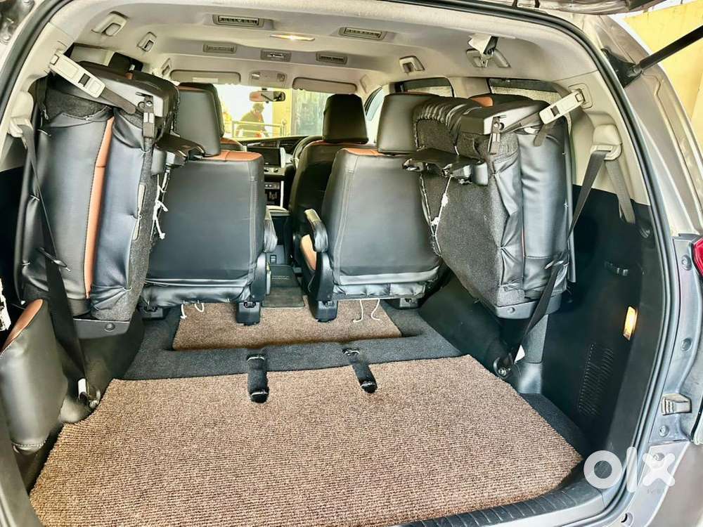 Toyota Innova Crysta 2016 Diesel Well Maintained