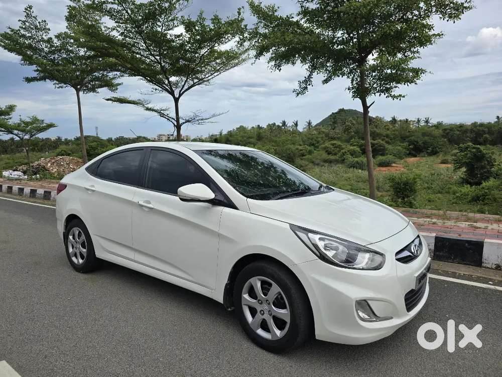 Hyundai Verna 2012 Variant