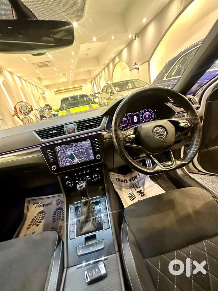 Skoda Superb, 2021, Petrol