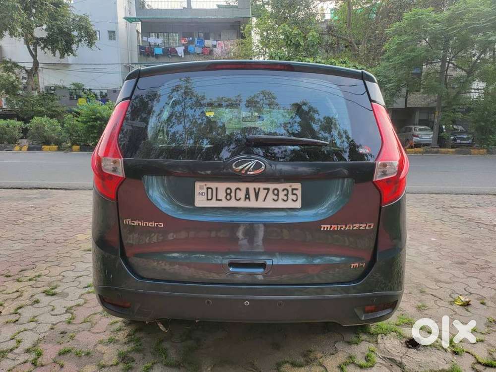 Mahindra Marazzo M4, 2018, Diesel