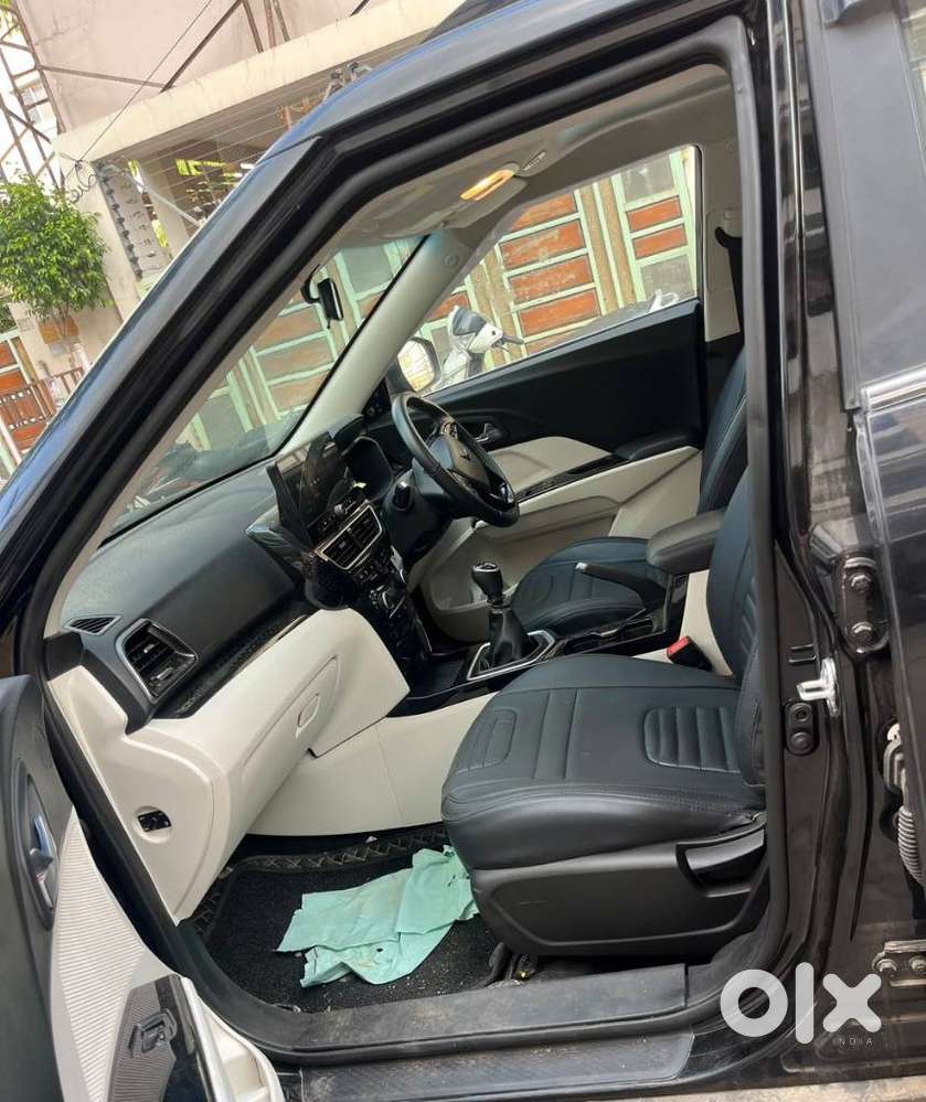 Mahindra Xuv 3xo Ax5 Ds Mt, 2024, Diesel