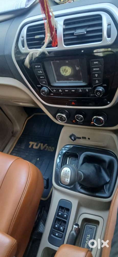 Mahindra Tuv 300 Mhawk100 T8, 2017, Diesel