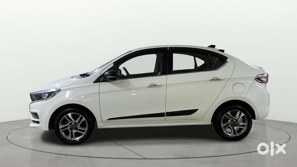 Tata Tigor Xza Plus, 2022, Petrol