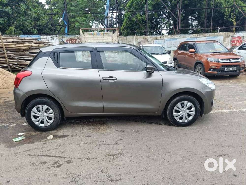 Maruti Suzuki Swift Vxi 1.2 Abs Bs-iv, 2018, Petrol