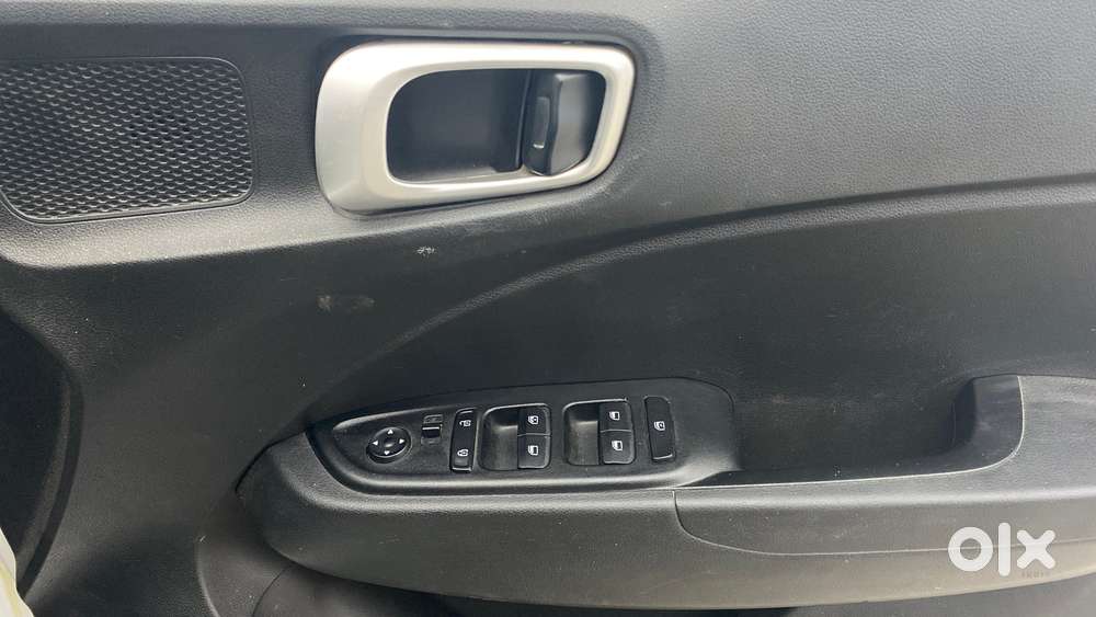 Hyundai Venue S, 2021, Petrol