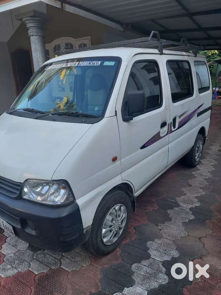 Maruti Suzuki Eeco 2016