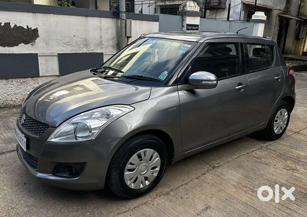 Maruti Suzuki Swift Vxi With Abs, 2012, Petrol