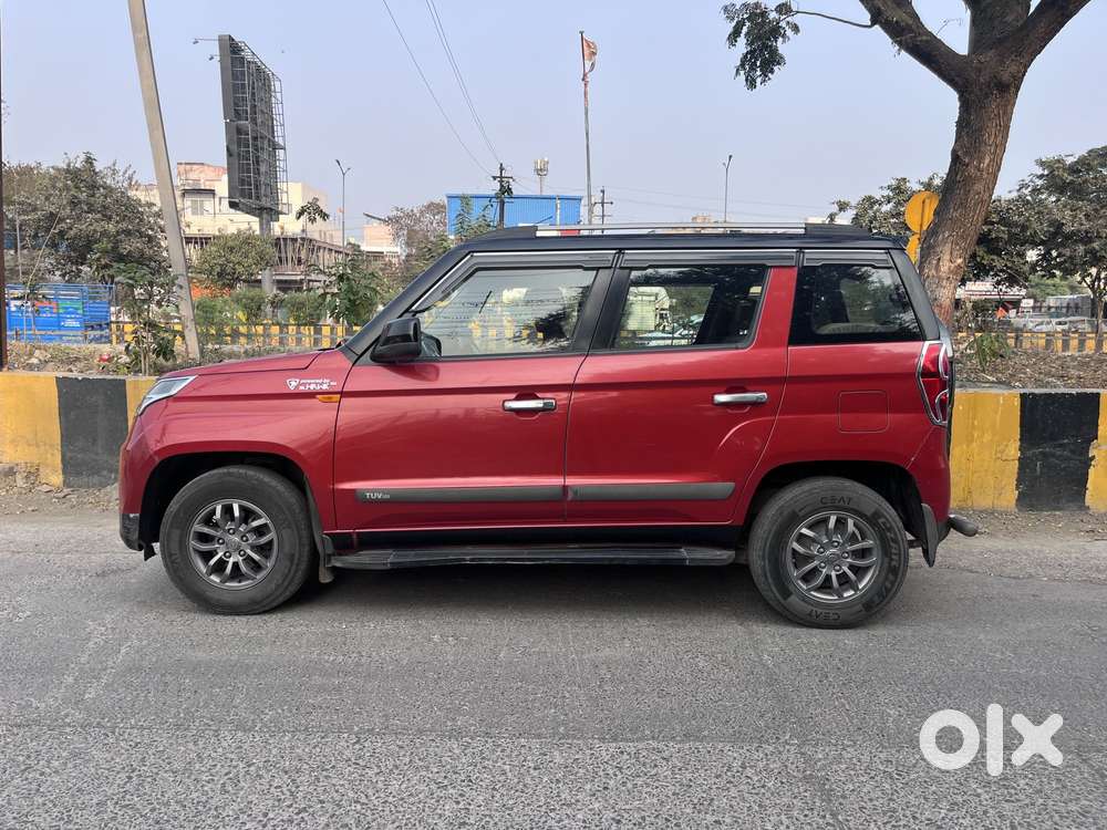 Mahindra Tuv 300 T10 Opt Dual Tone, 2018, Diesel