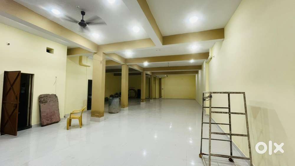 Hall/Godown for rent