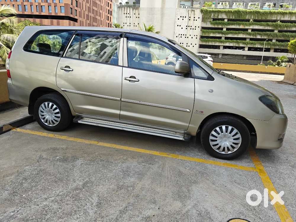 Innova G 2011-family Used