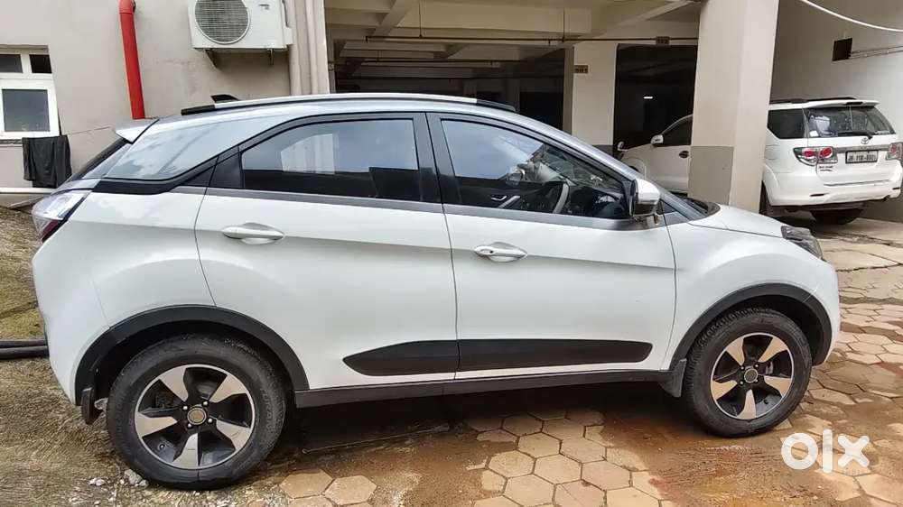 Tata Nexon Revotron 2019 Petrol
