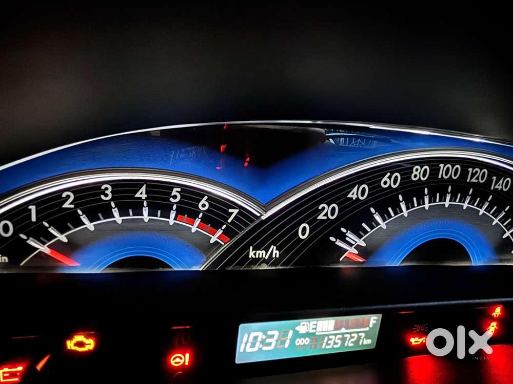Toyota Etios Cross 2015