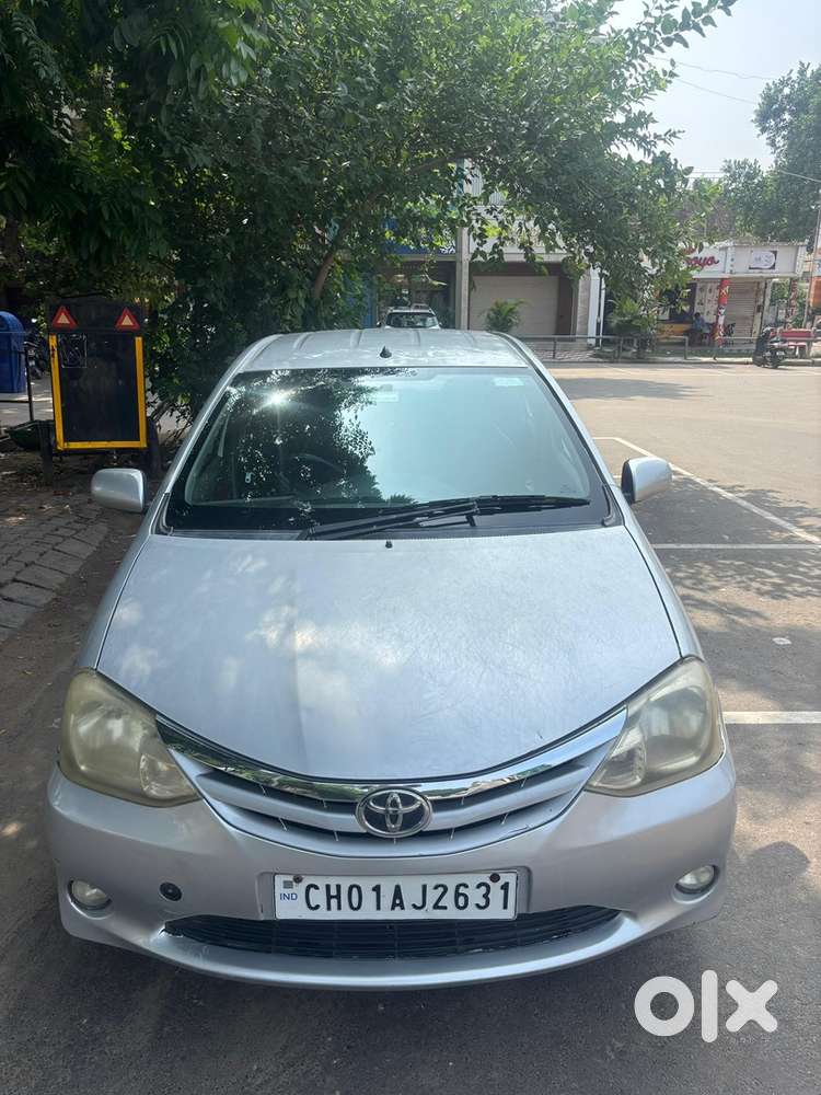 Toyota Etios Liva 2011 Top Model For Sale
