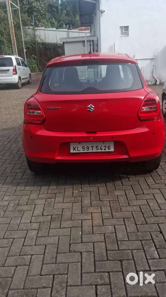 Maruti Suzuki Swift Lxi, 2018, Petrol