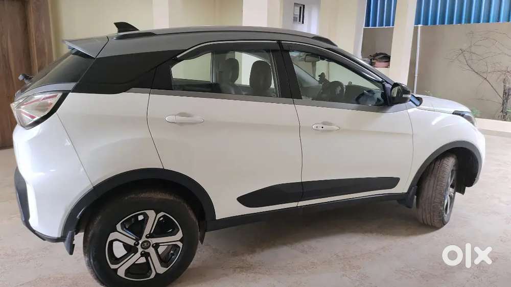 Tata Nexon 2022 Petrol Manual, With Full Invoice Covered Insurance.