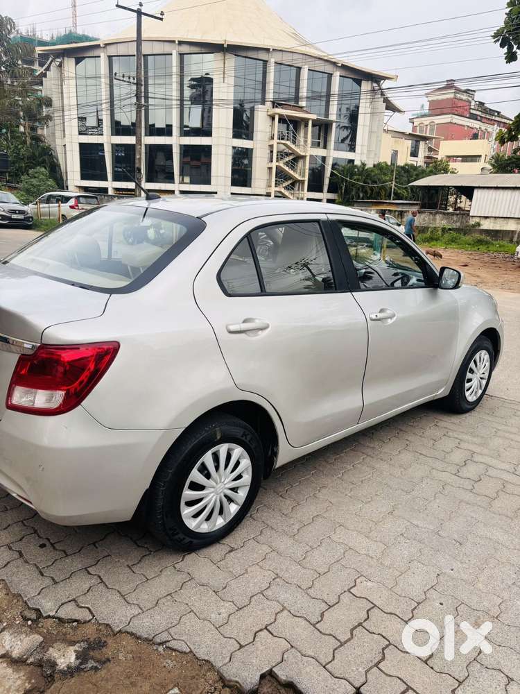 Maruti Suzuki Swift Dzire Vxi Optional, 2018, Petrol