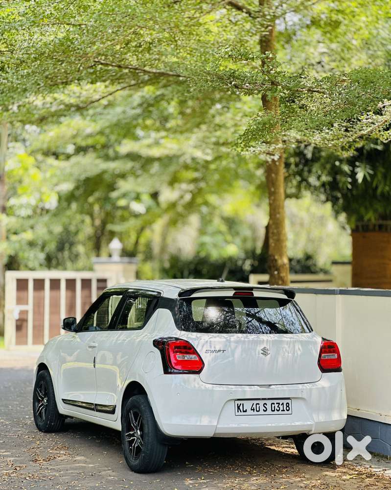 Maruti Suzuki Swift Amt Vxi, 2020, Petrol