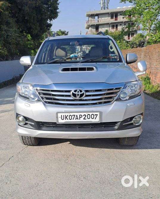 Toyota Fortuner 3.0 4x2 Mt, 2012, Diesel