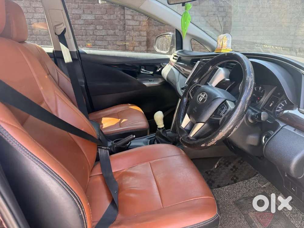 Innova Crysta 2019 2 4 V