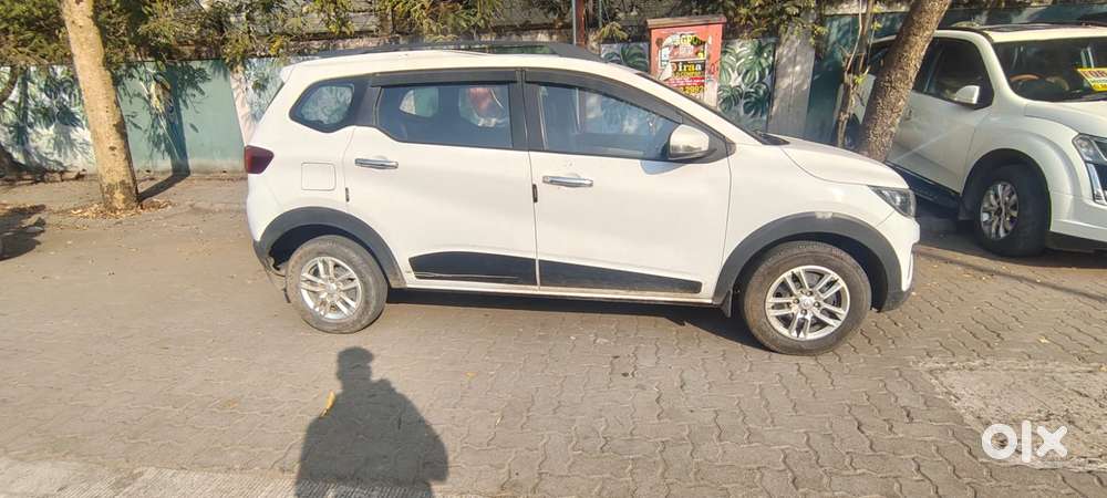 Renault Triber Rxz, 2020, Petrol
