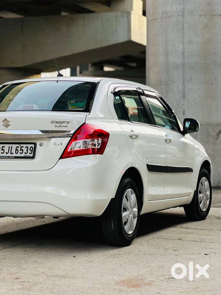 Maruti Suzuki Dzire 1.2 Lxi, 2015, Cng & Hybrids