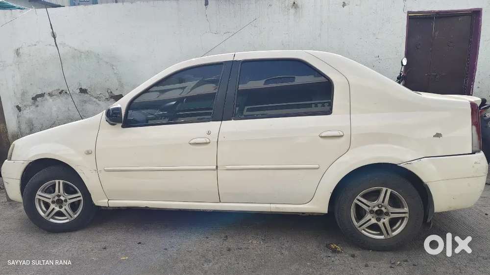 Mahindra Renault Logan 1.6 Petrol + Cng 2012 First Owner