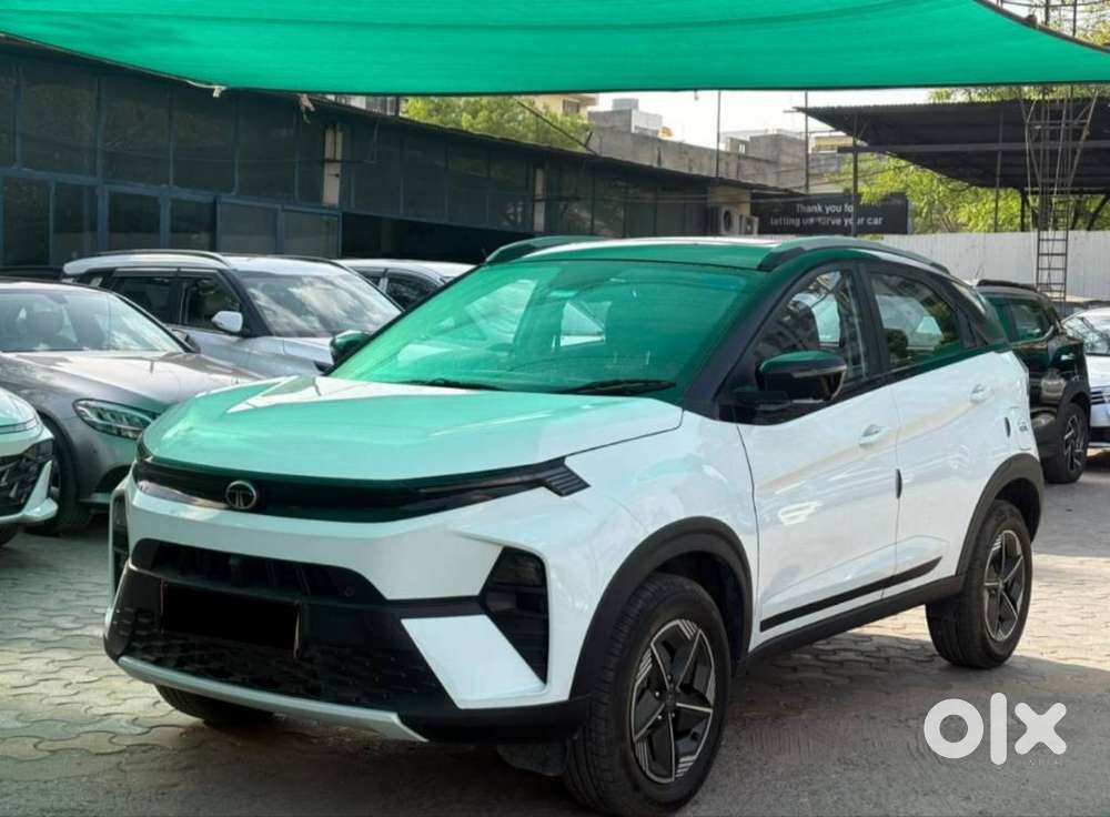 Tata Nexon Creative Plus S 1.2 Revotron Petrol 6 Mt, 2024, Petrol