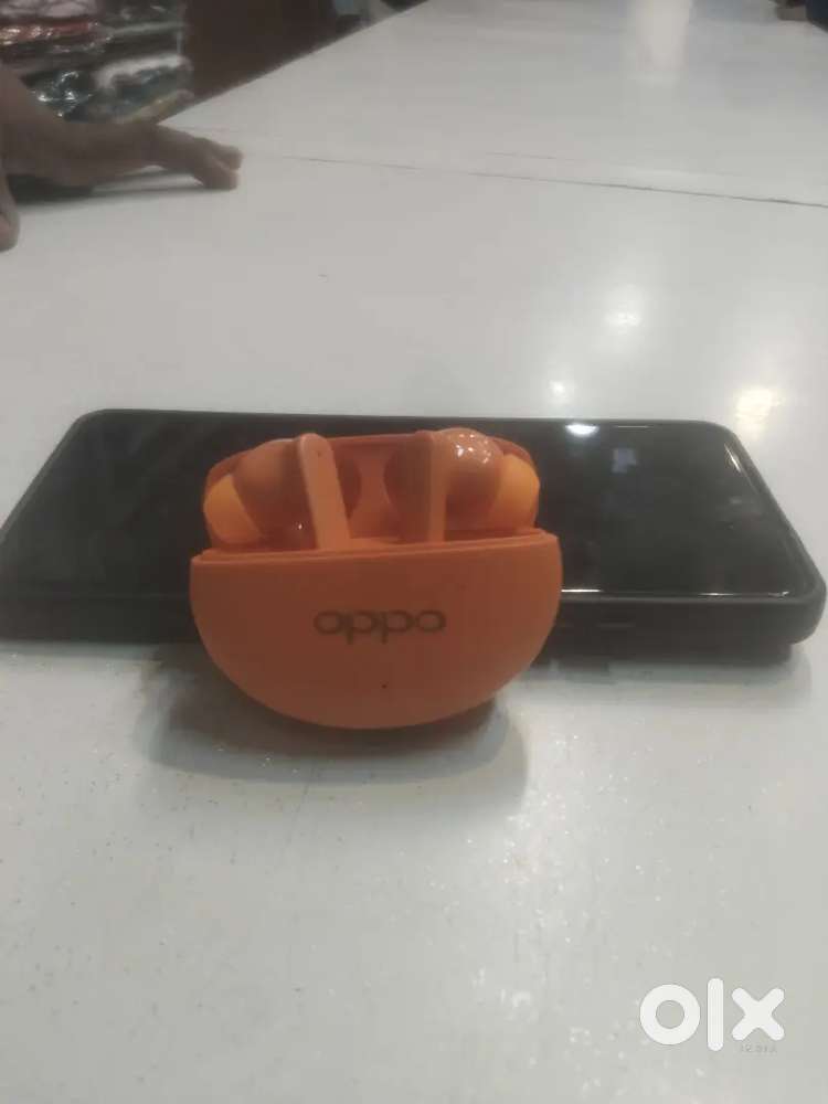 Hamen yah bechni Hai hamen pasand nahin a Rahi aap bhej sakte ho kya