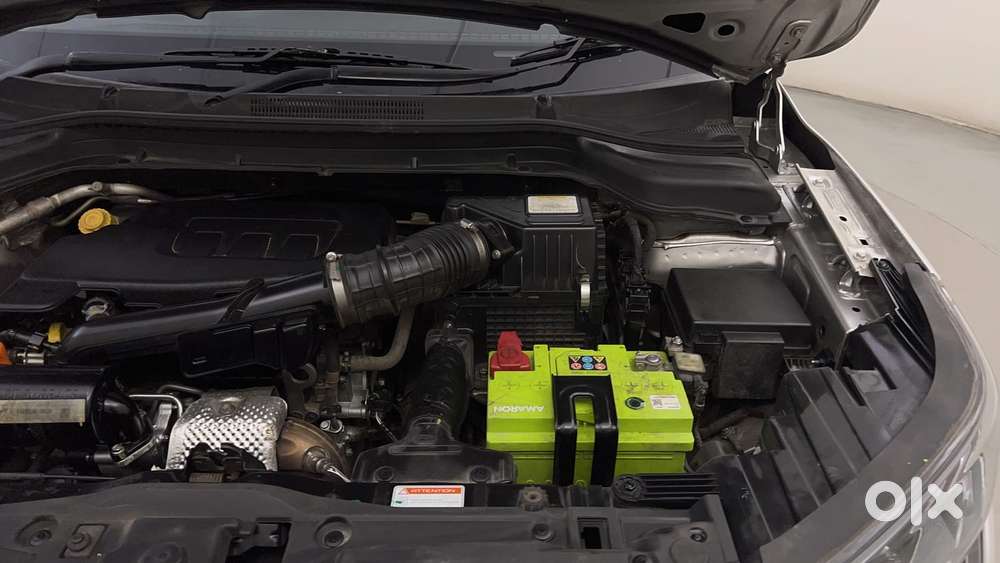 Mahindra Xuv300 W8 Option, 2022, Petrol