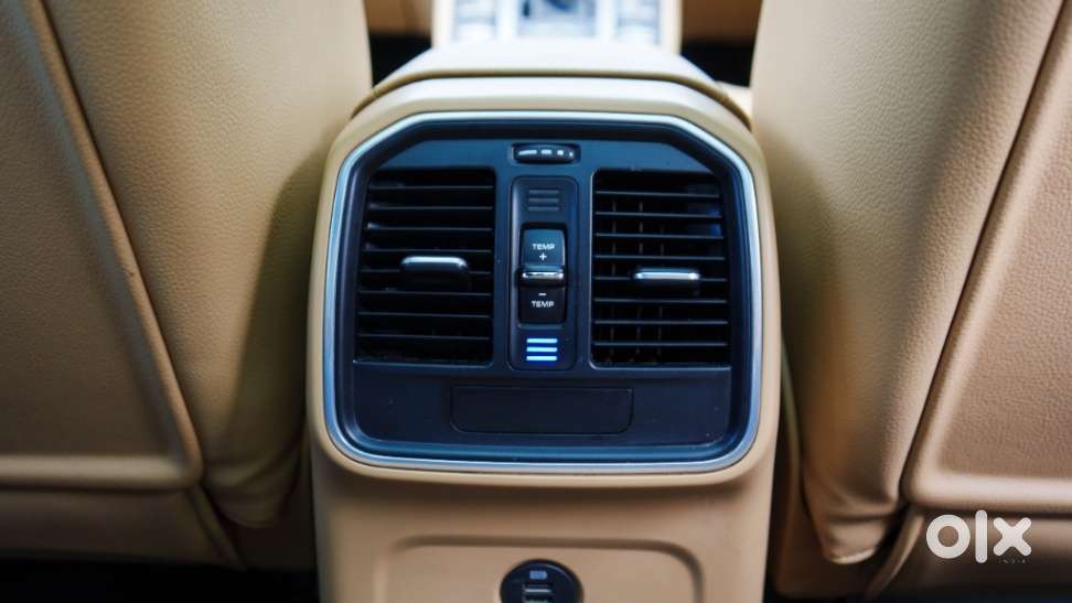 Porsche Macan 2.0 Petrol, 2019, Petrol